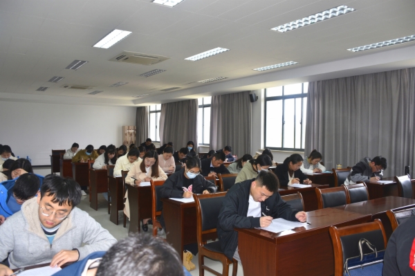 第三张(培训班).jpg 第三张(培训班).jpg