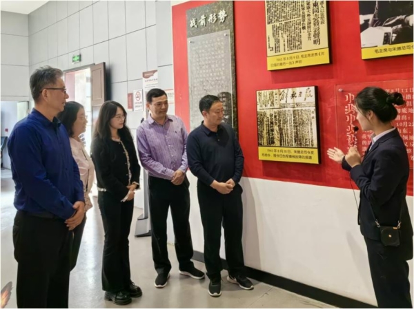 图片2.jpg 图片2.jpg