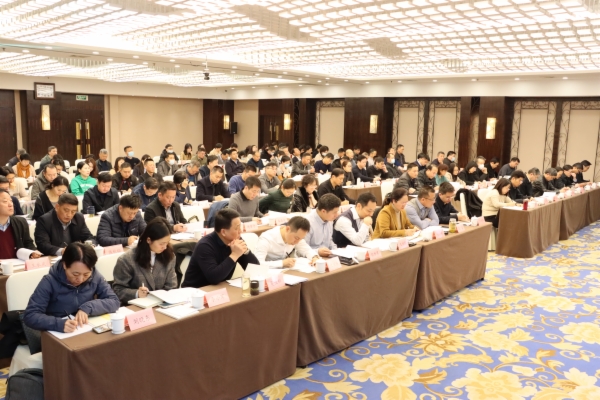 fecbc6c2b1e2bef01fee677fbe1a086.jpg